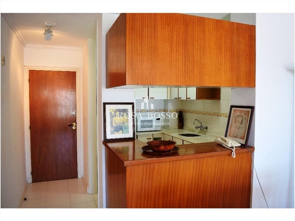 Apartamento en Brava, 1 dormitorios *