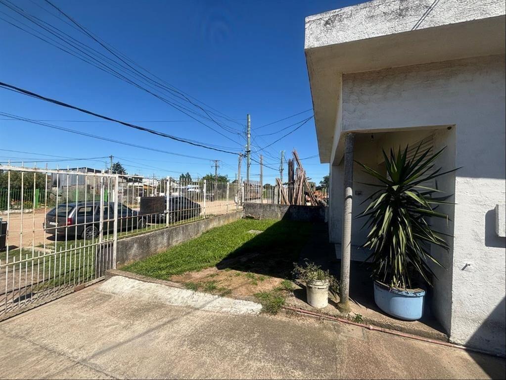 Venta. Ideal para renta o familia grande, tres casas en el