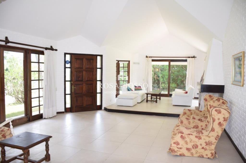 Alquiler casa 3 dormitorios Punta del Este