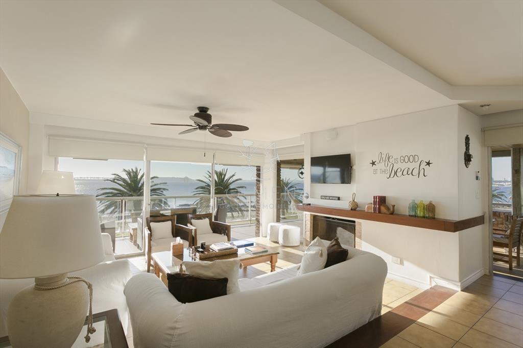 Apartamento en alquiler en Punta del Este - al -