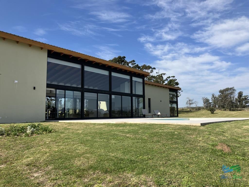 Casa estrenar en El Quijote, disponible alquiler