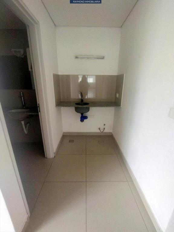 Alquiler oficina 157m2 Ciudad Vieja con garaje