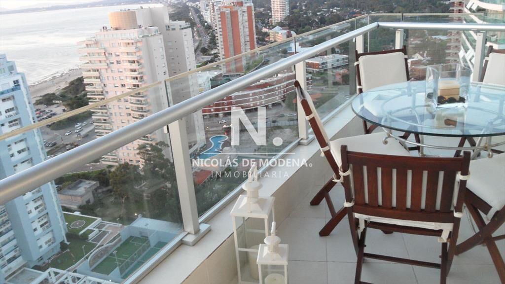 Apartamento en Punta del Este, Mansa