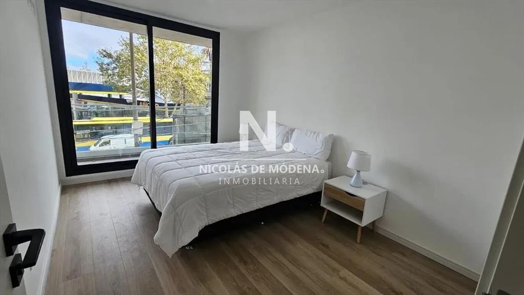 Se vende monoambiente en edificio con piscina, La