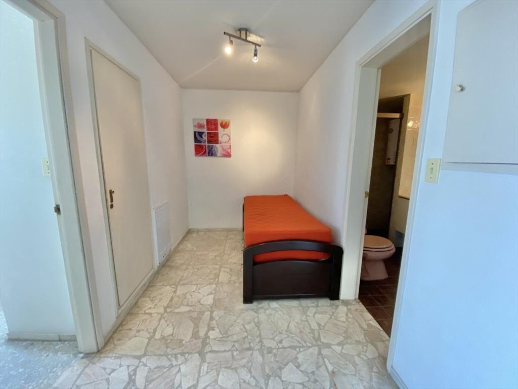 VENTA DE APARTAMENTO DE 1 DORMITORIO Y MEDIO EN