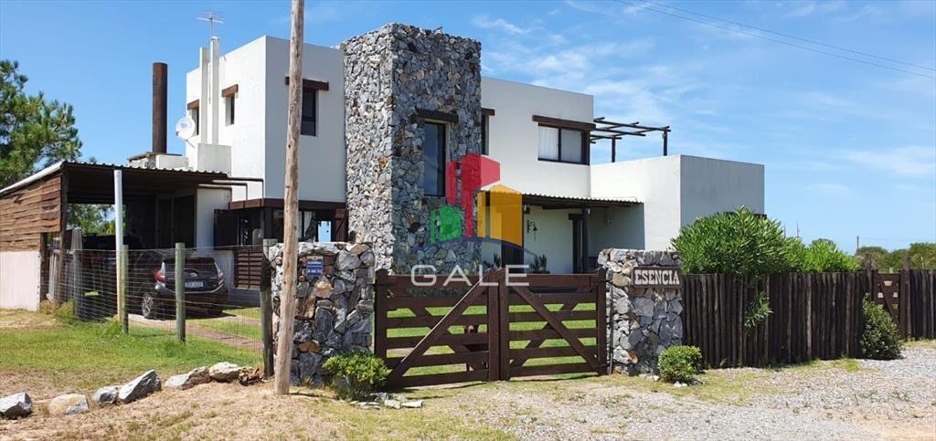 Casa en venta de 4 dormitorios en Jose Igancio