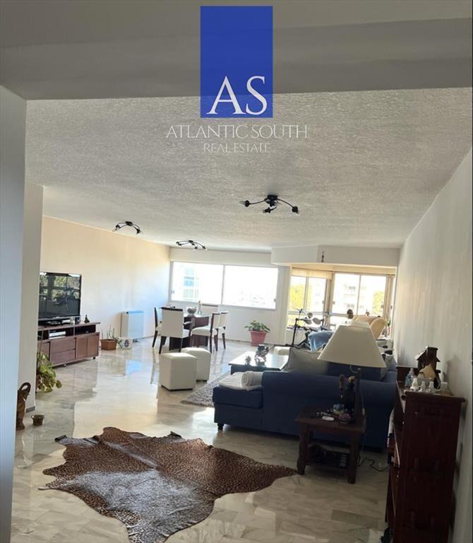 Venta de Excelente Apartamento de 3 dormitorios