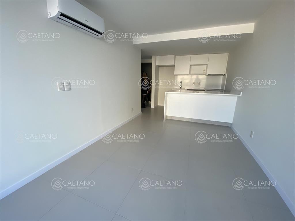 Departamento a metros del mar, parada 4 de playa