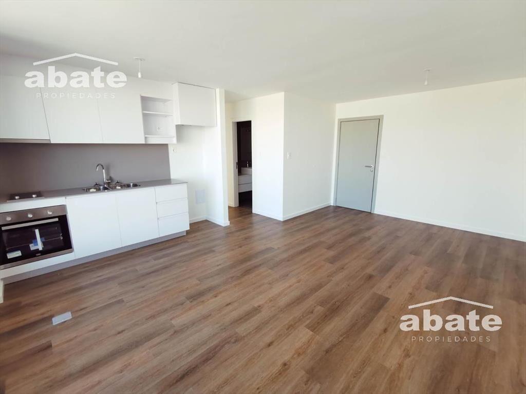 ¡A estrenar! 2 dormitorios con amplio patio, excelente ubic
