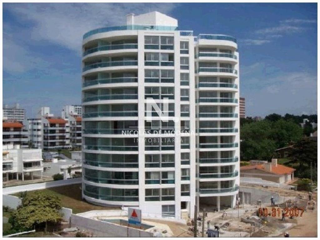 Departamento de 3 dormitorios en venta proximo al