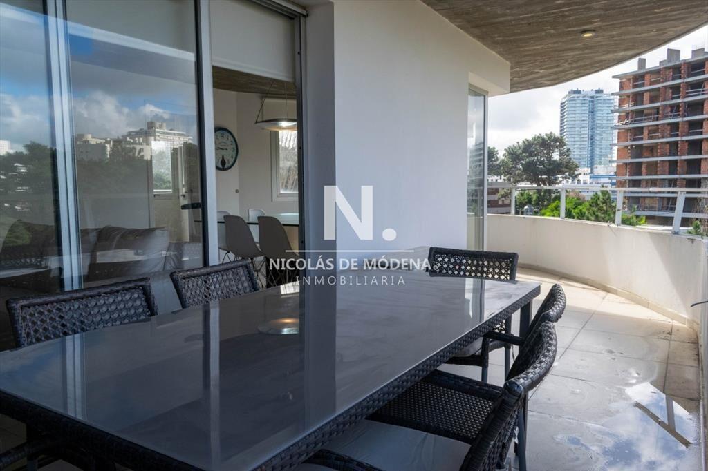 Apartamento en Brava - Punta del Este en venta de