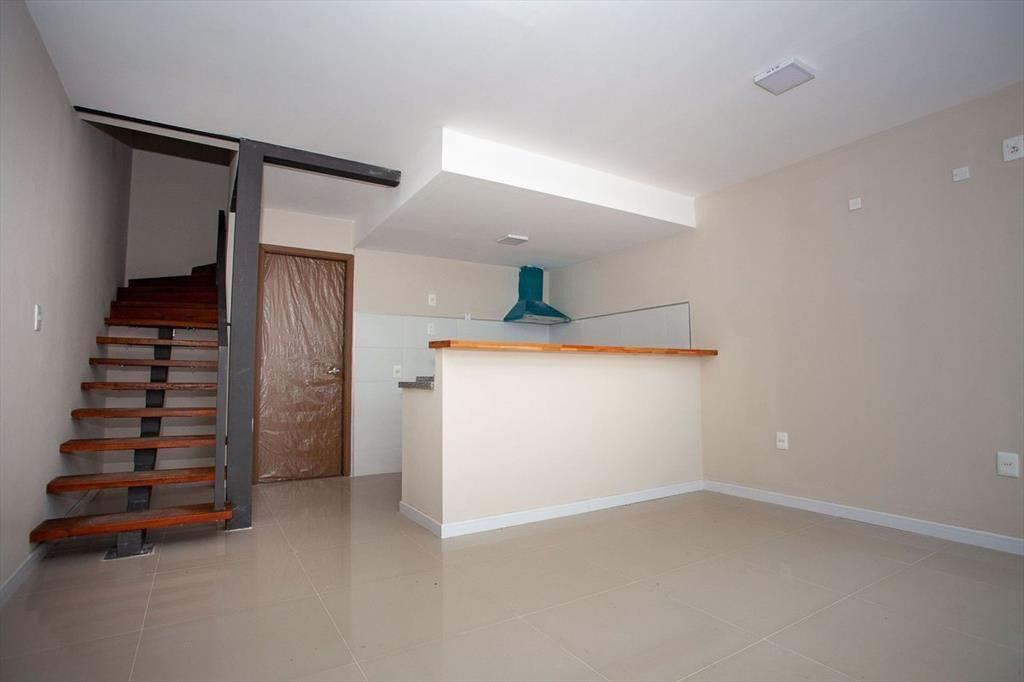 VENTA DUPLEX 2 DORM PATIO CON RENTA TRES CRUCES