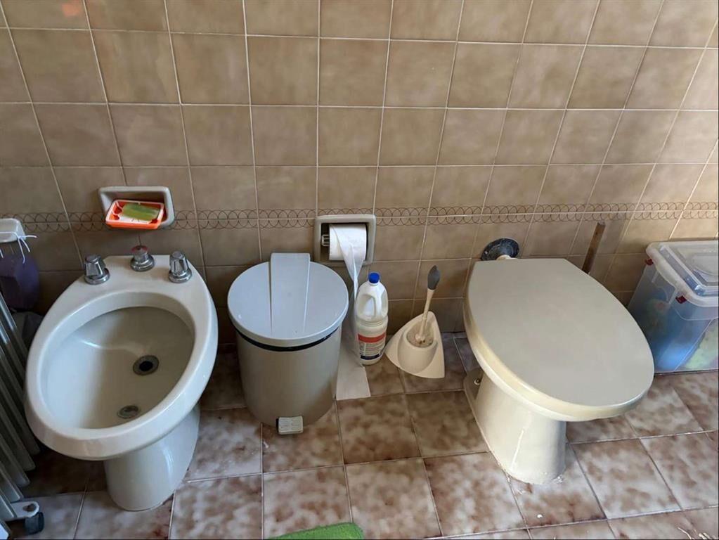 DE MUY BUENA PRESENCIA A METROS DEL MAR Solymar Venta Ciuda
