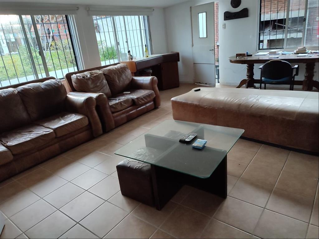 EXCELENTE Y SUPER CONFORTABLE. 4 dormitorios 4 baños Alquil