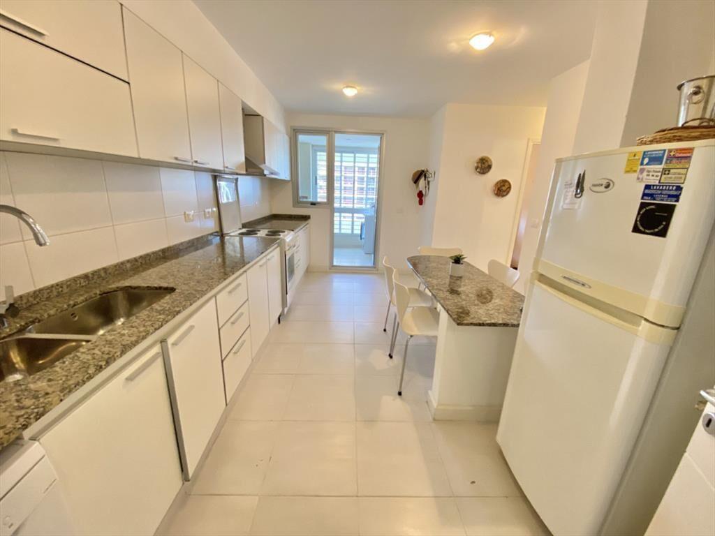 APARTAMENTO EN VENTA DE 3 DORMITORIOS EDIFICIO I