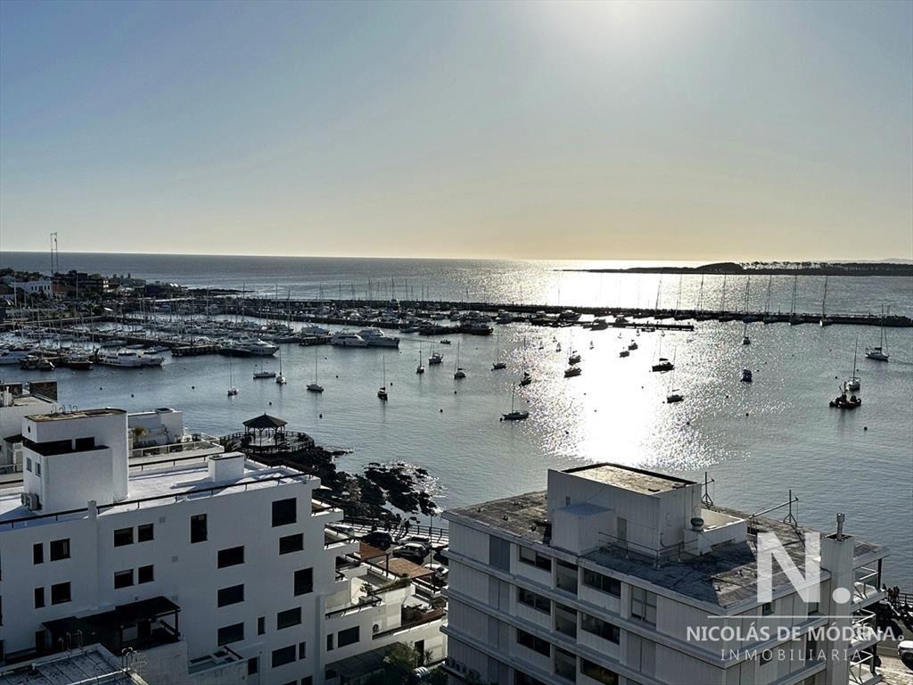 Vista al puerto, mansa y brava desde un solo lugar! Depart