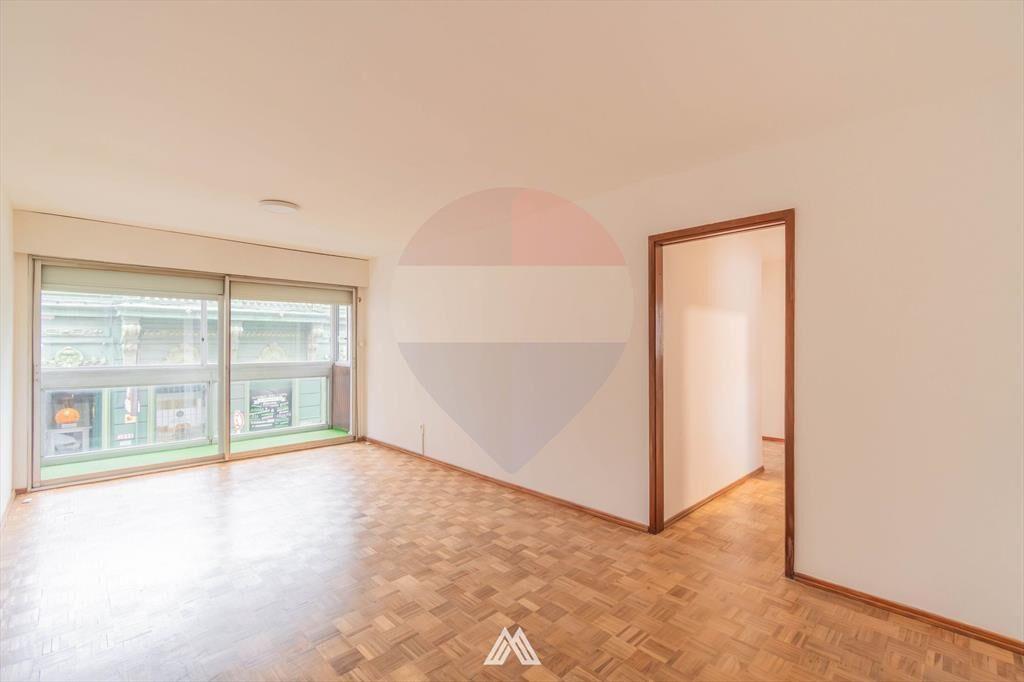 VENTA APARTAMENTO 2 DORMITORIOS, PATIO, CORDON
