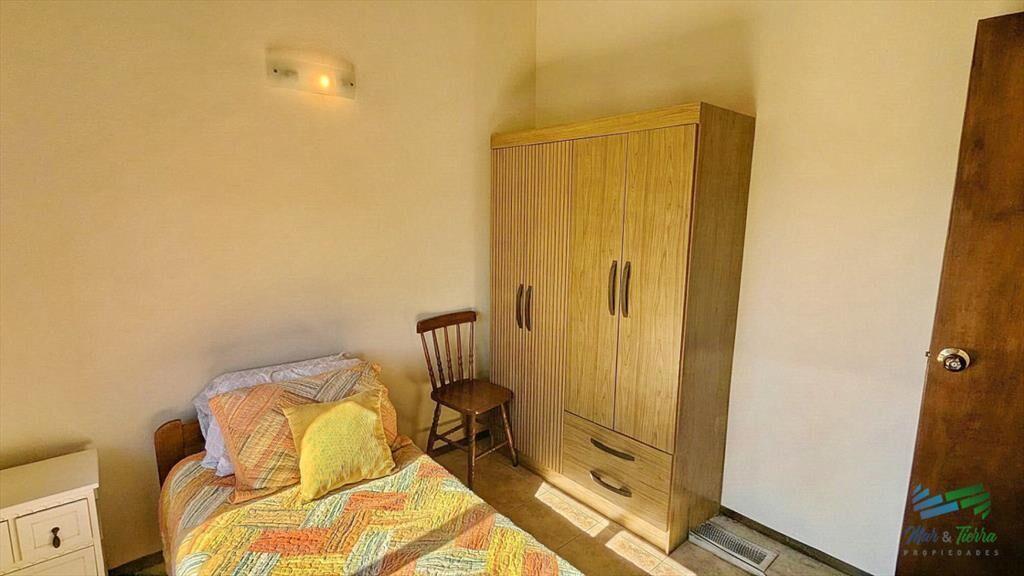 Venta de casa de 2 dormitorios, un baÃ±o en La El
