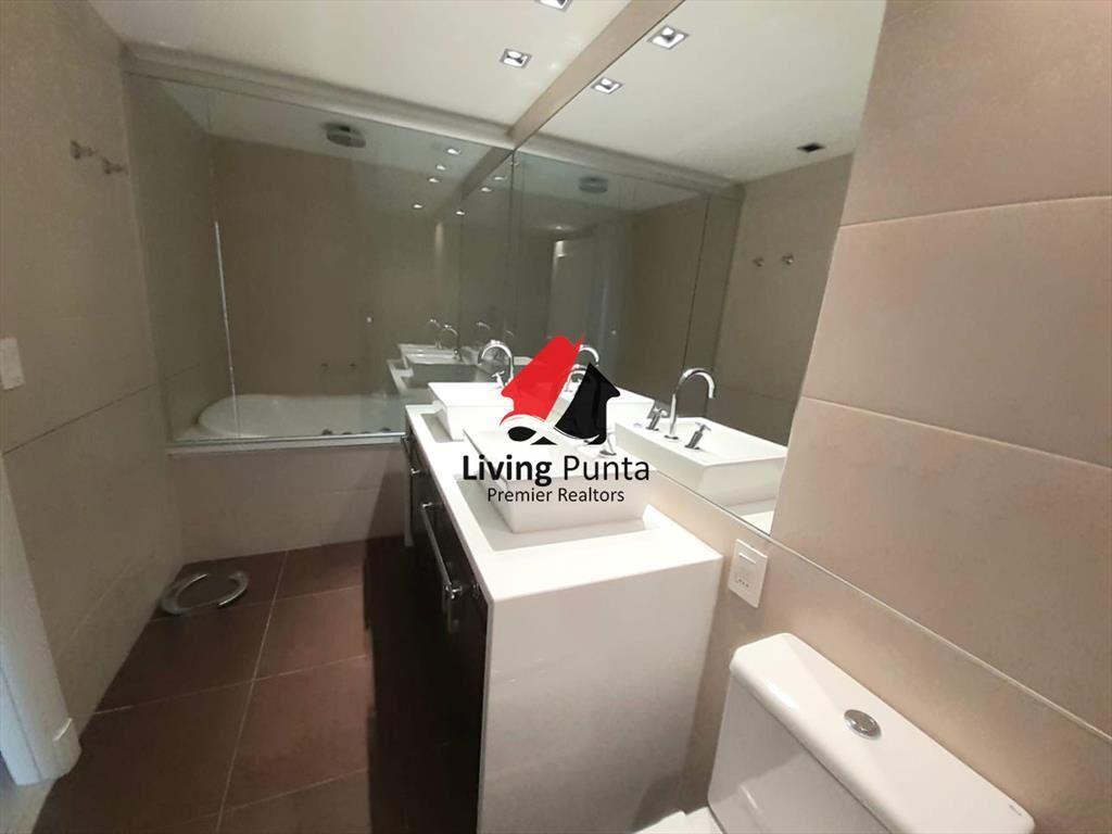 Apartamento en Punta del Este, Brava