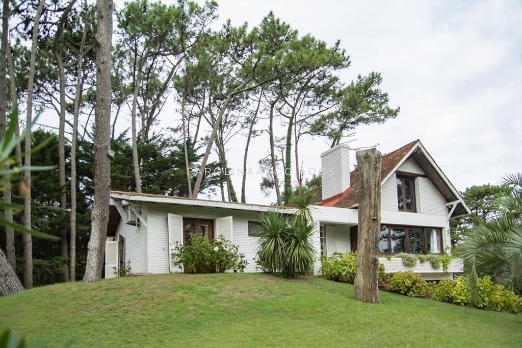 Casa en Venta de 5 dormitorios en San Rafael ,
