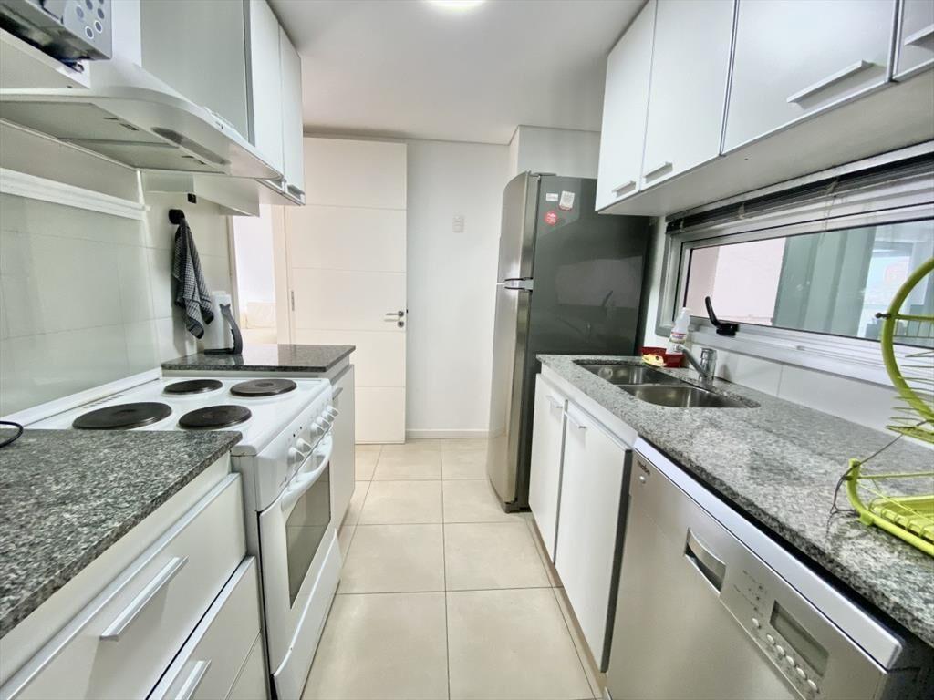 VENTA DE APARTAMENTO DE 2 DORMITORIOS Y MEDIO DEL