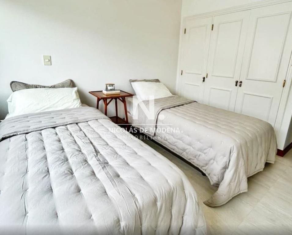 Penthouse ideal con 4 dormitorios en San Rafael