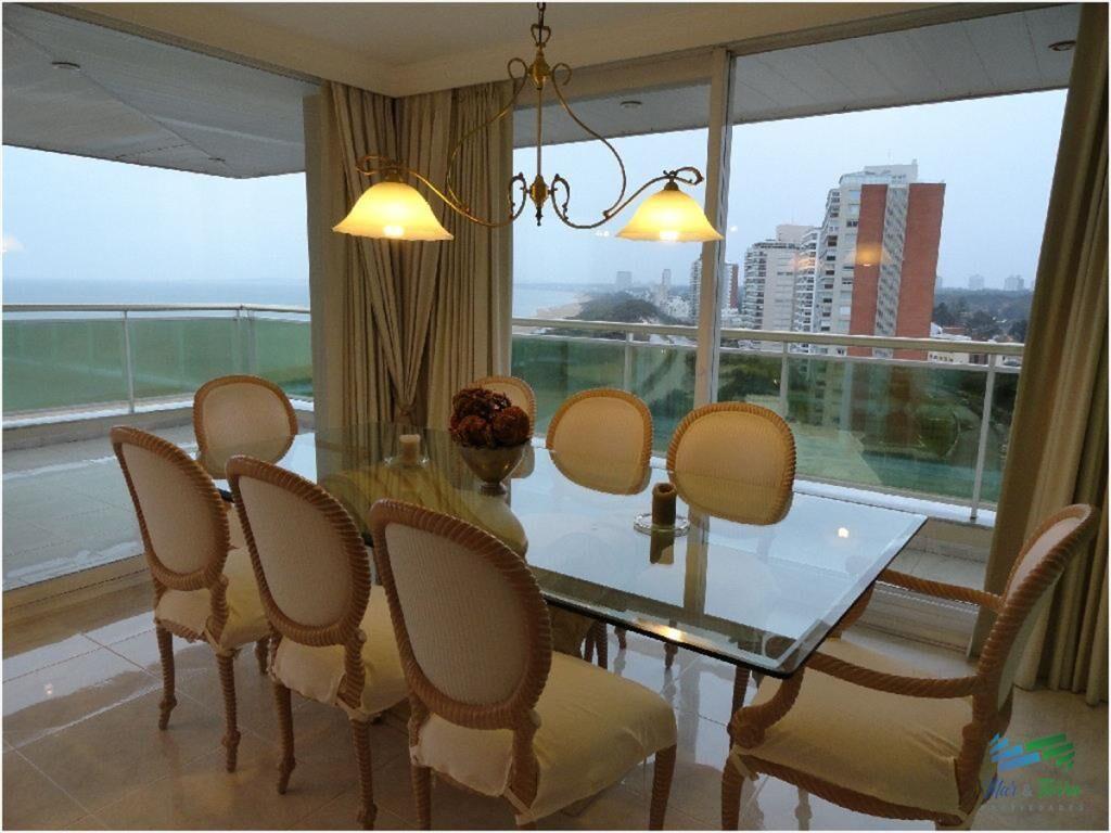 Apartamento en Mansa, 3 dormitorios *