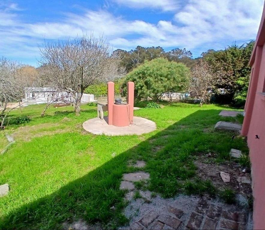 Venta de casa, con gran terreno.