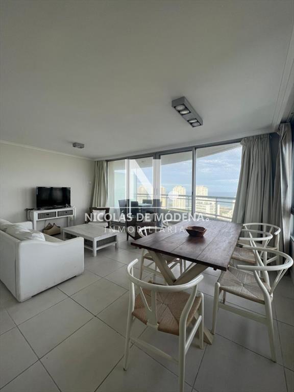 Apartamento de 2 dormitorios en Roosevelt - Punta