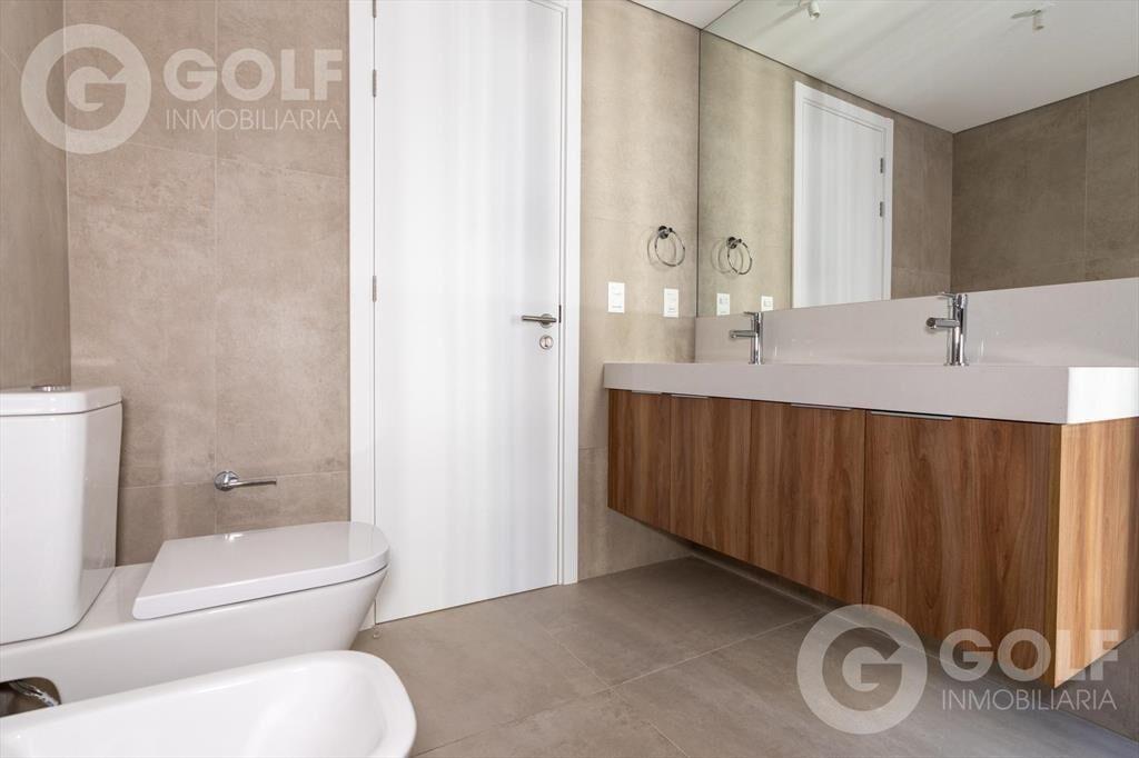 Venta de apartamento 3 dormitorios TRENTO
