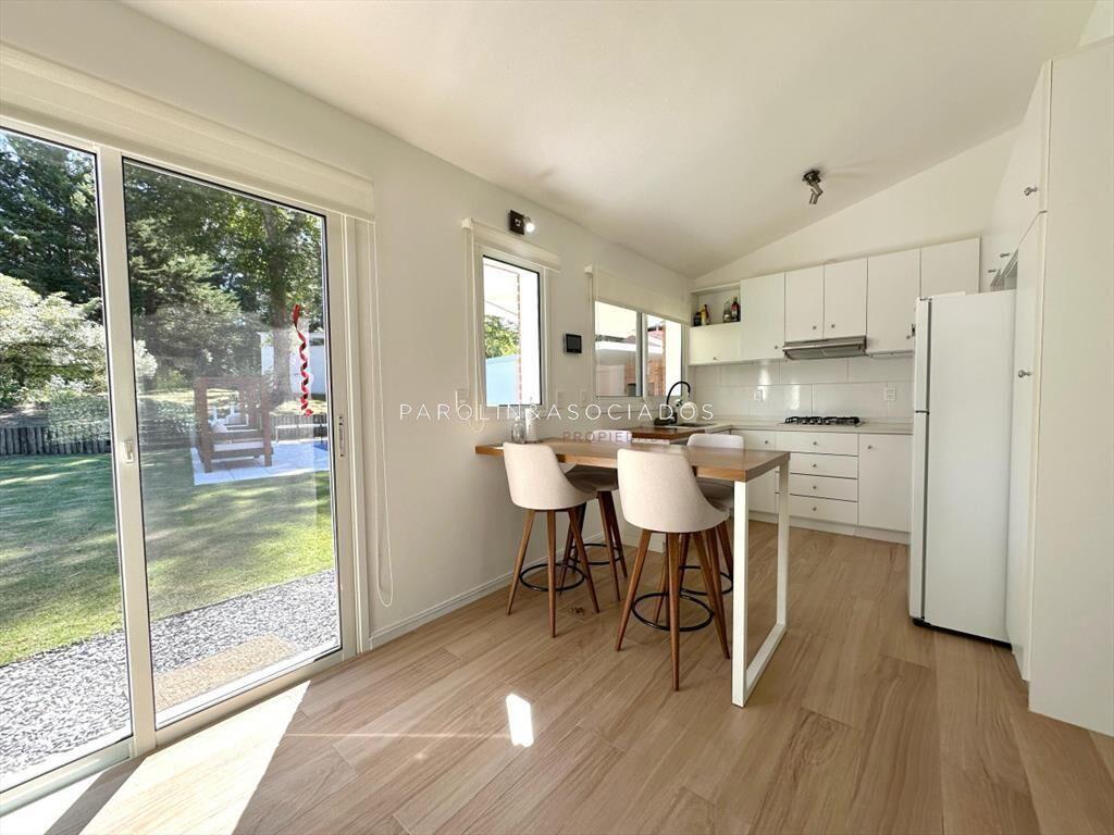 Hermosa casa de 2 dormitorios en venta. San Punta