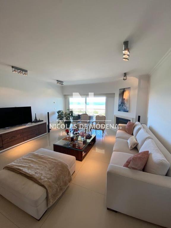 Gran oportunidad Pent-house dúplex en venta.