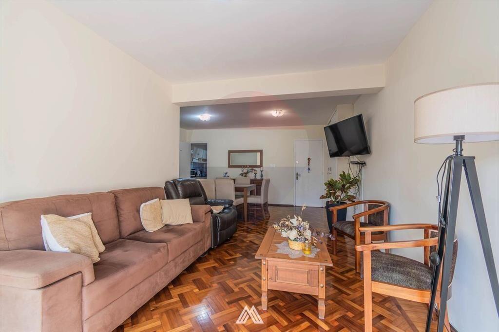 VENTA APARTAMENTO 3 DORM ,SERVICIO, TERRAZA CENTRO