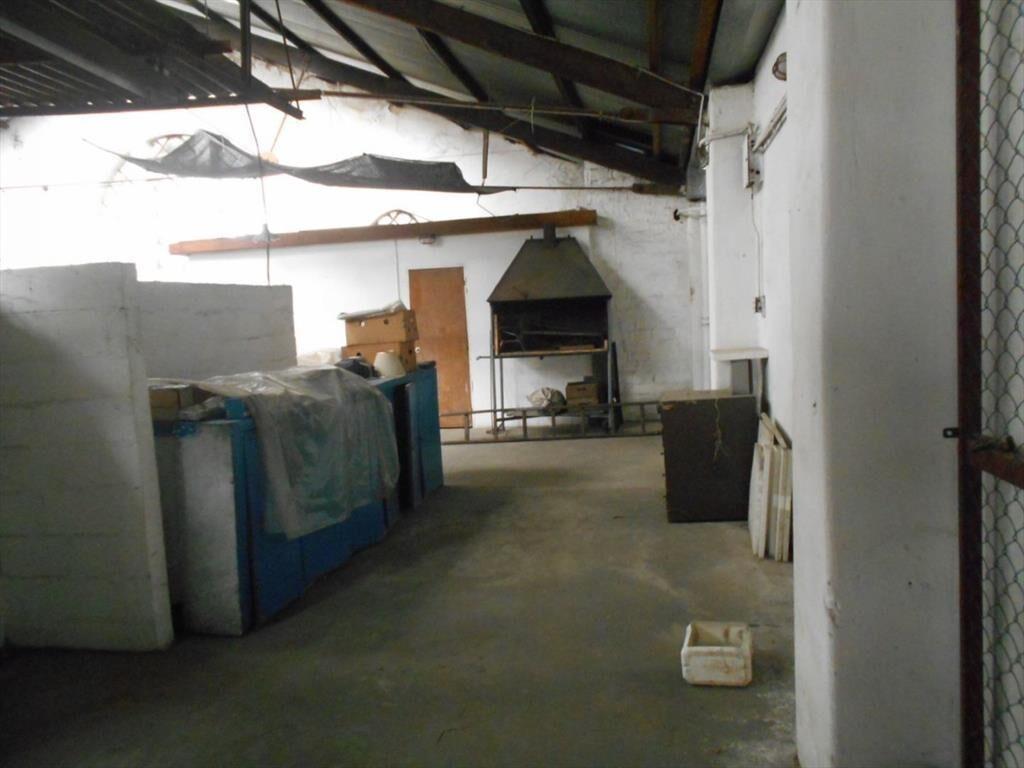 Local en Venta 1500m2 en Aguada