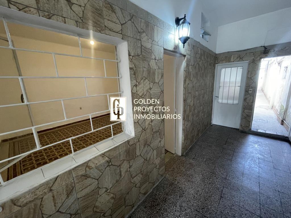 apartamento en alquiler un dormitorio y patio en paso molin