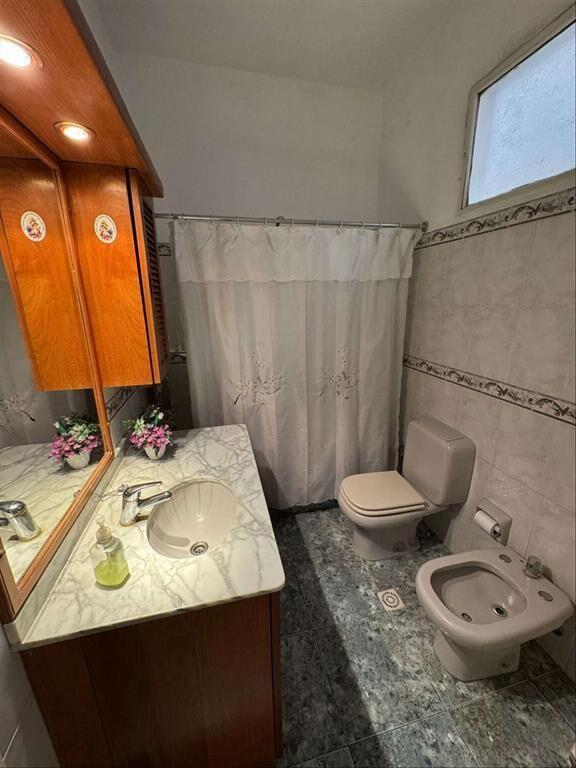 Exclusivo Apartamento Clásico en Av. 18 de Julio: Luminosid
