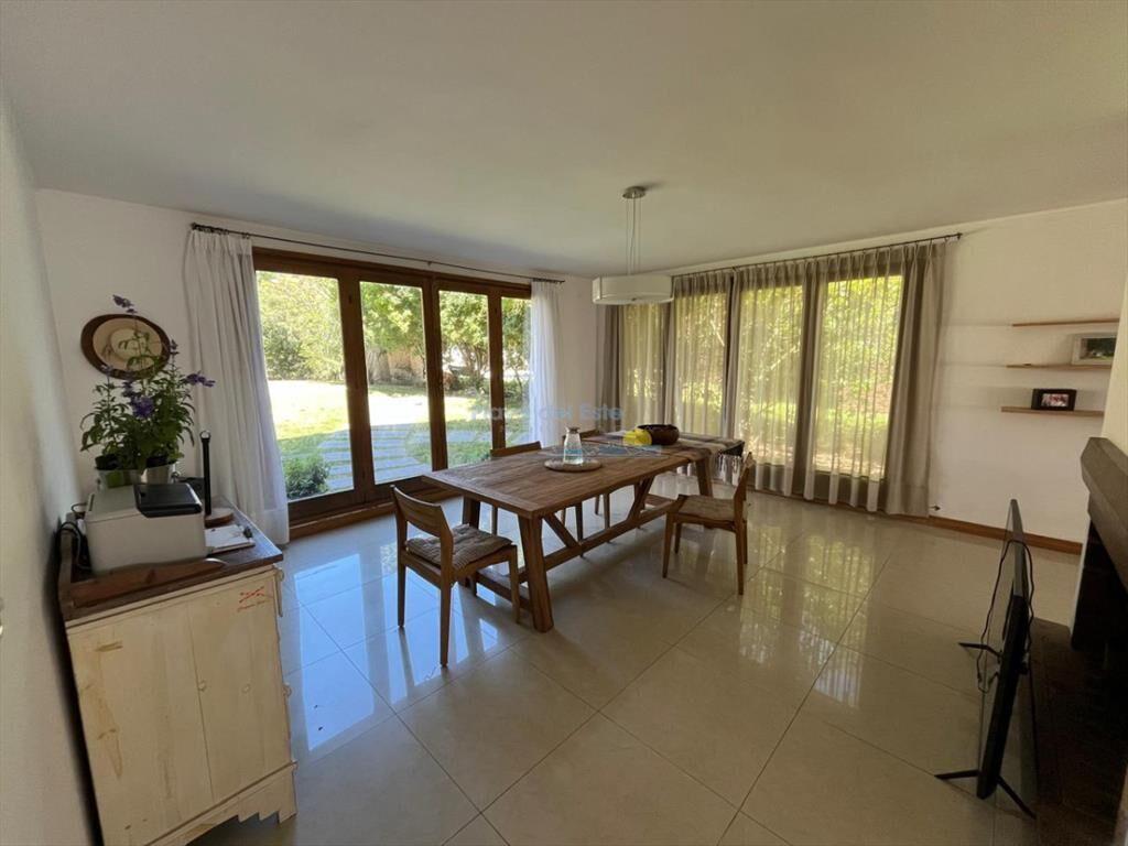 Casa de 5 dormitorios en alquiler en Lugano, del