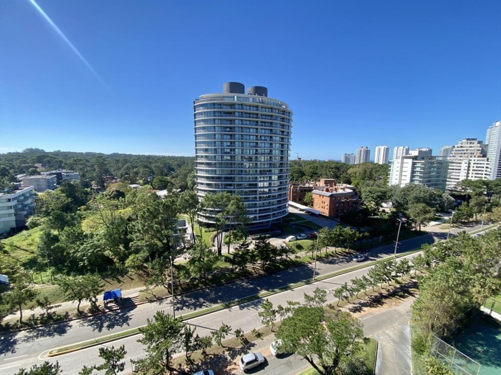 APARTAMENTO DE 3 DORMITORIOS EN VENTA EN GALA