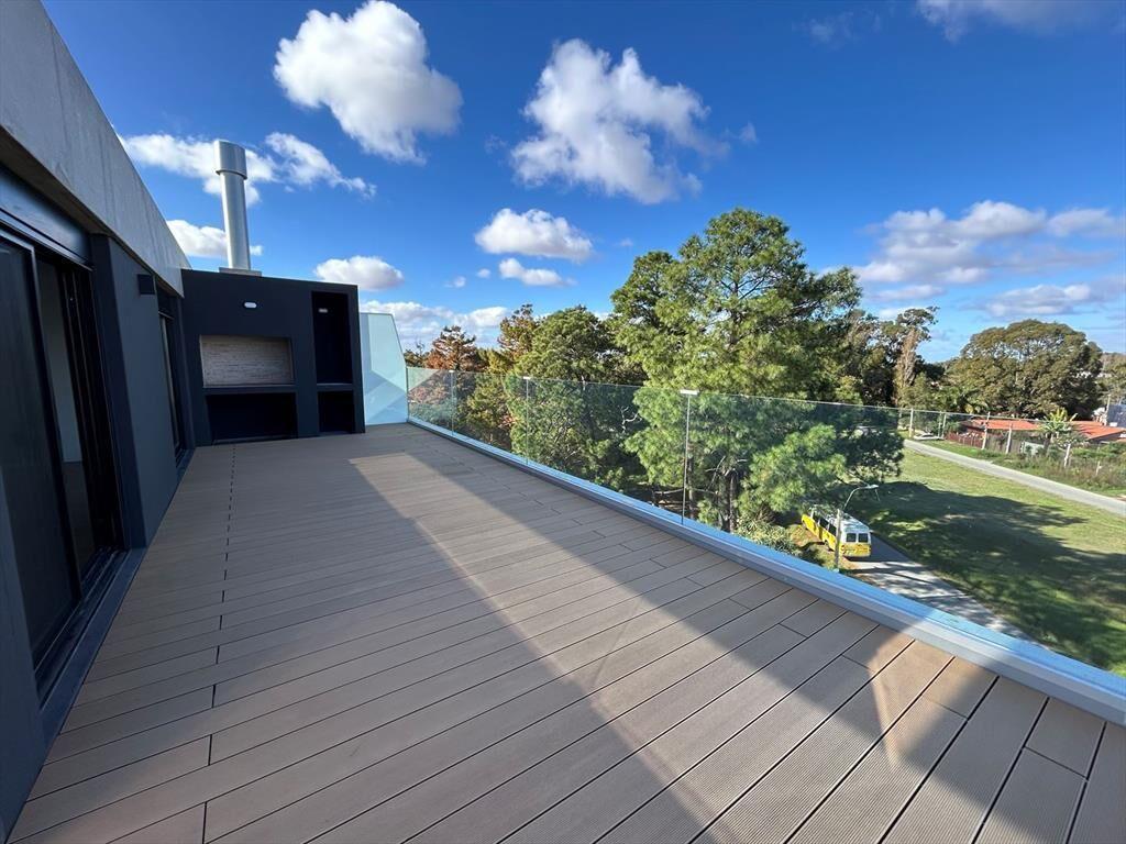 Venta Penthouse 3 dormitorios con renta Barra de Carrasco
