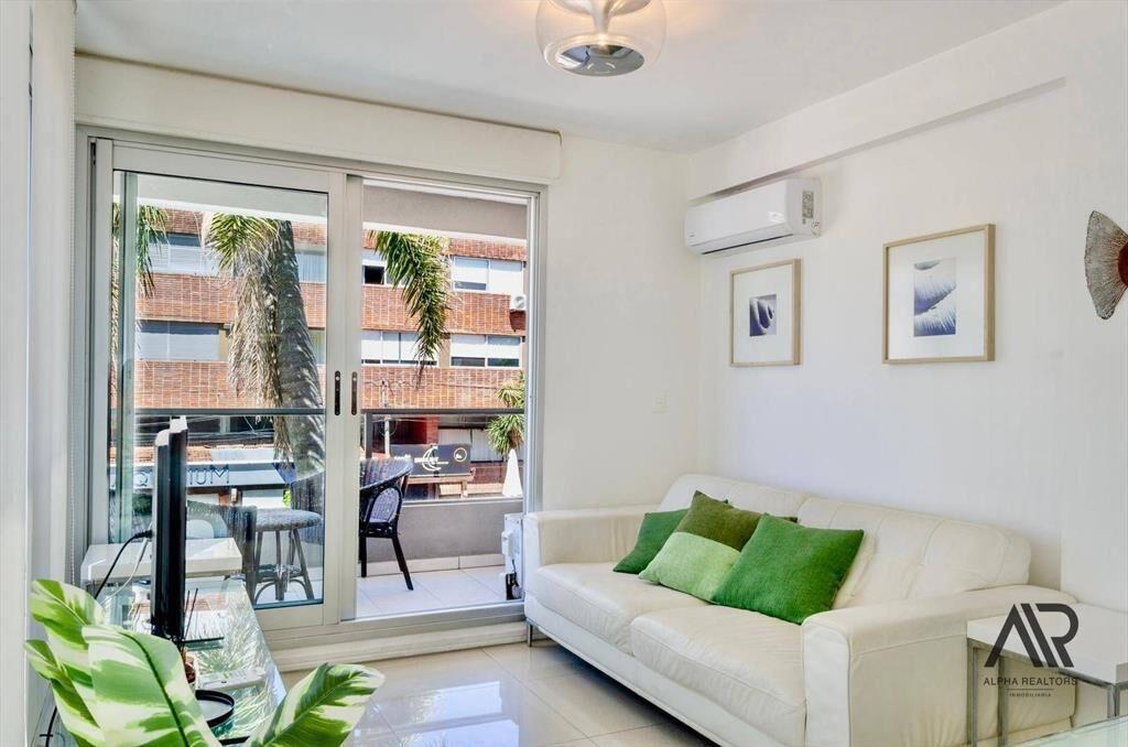 Moderno apartamento en venta Puerto de Punta del Este Ga...