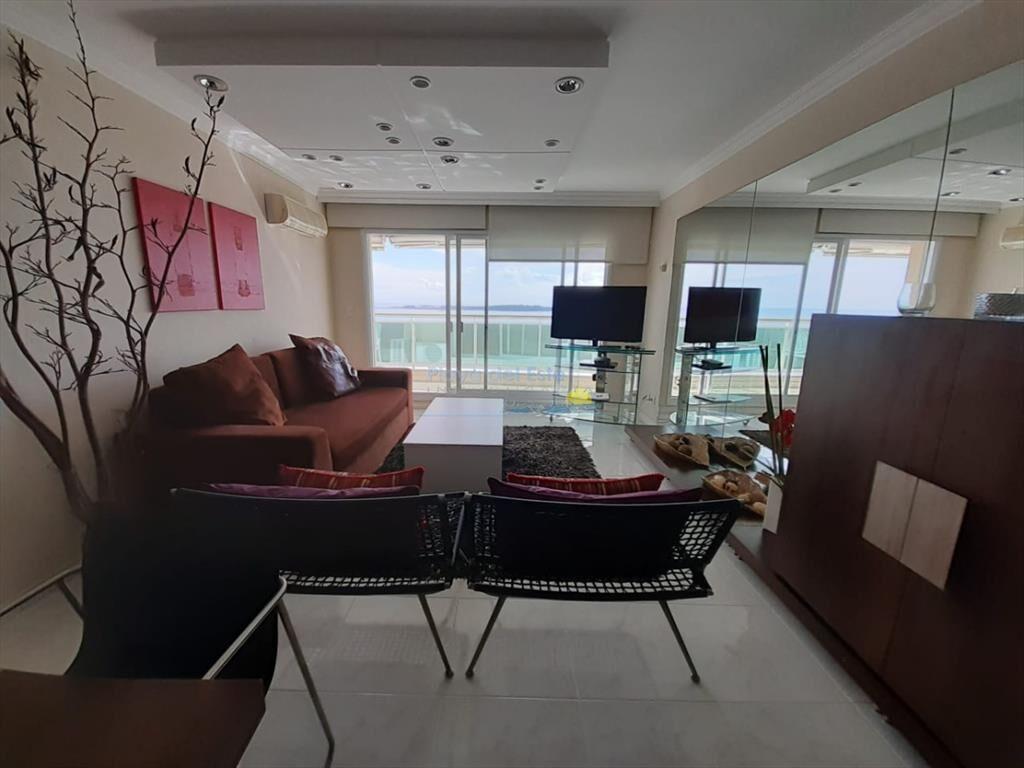 Apartamento en alquiler de temporada de 3 en , ,