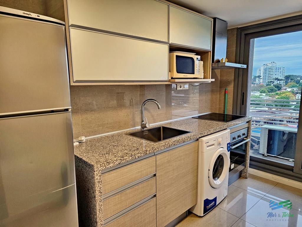 APARTAMENTO EN VENTA, 2 DORMITORIOS EN SUITE, DEL