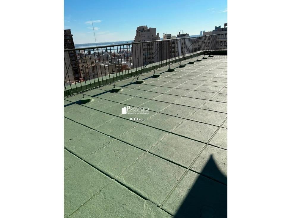 A391 alquiler penthouse apto 2 dorm Centro c/cochera y terra