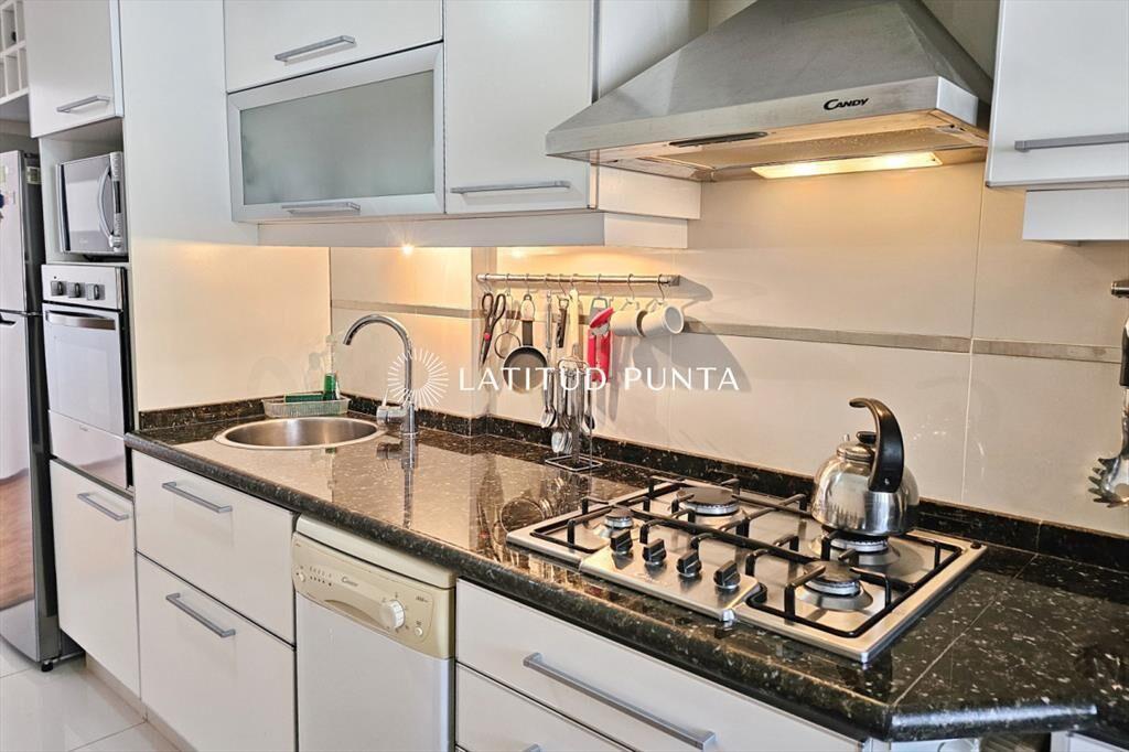 Apartamento 2 dormitorios con vista. Peninsula