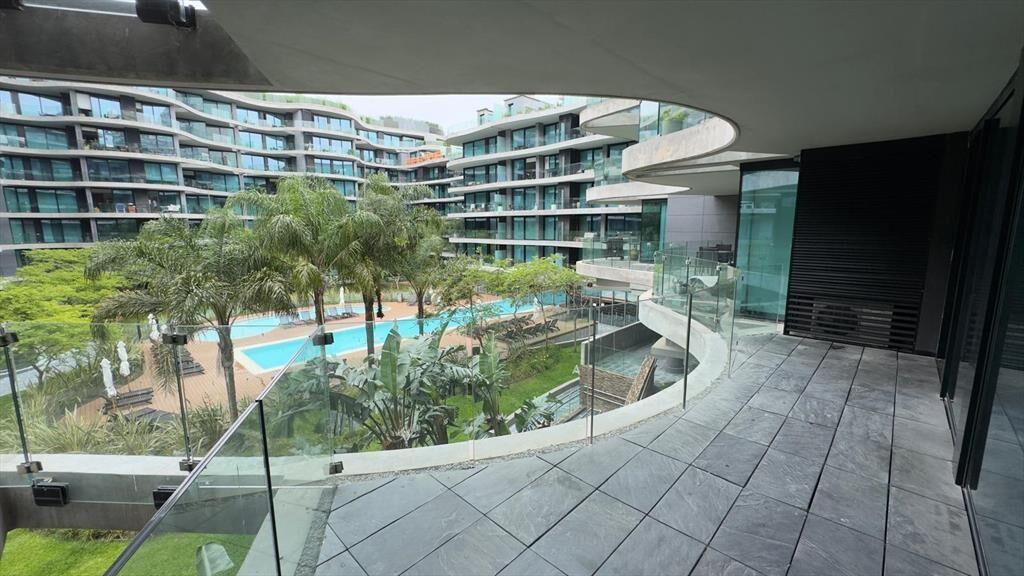 Forum, 61 m2 , amplia terraza, amenities, garaje !!