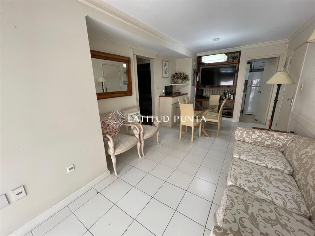 Mansa, apartamento de 2 dormitorios