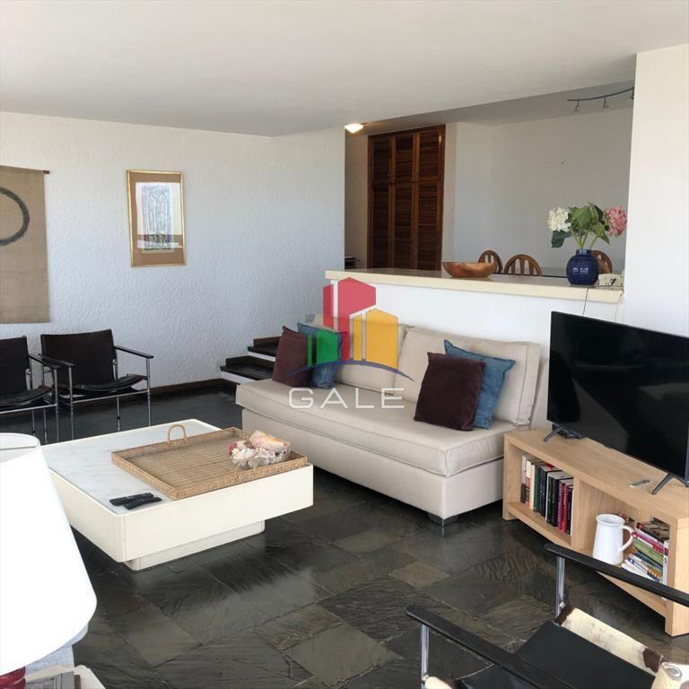 Apartamento de 3 dormitorios en venta en Punta del Este
