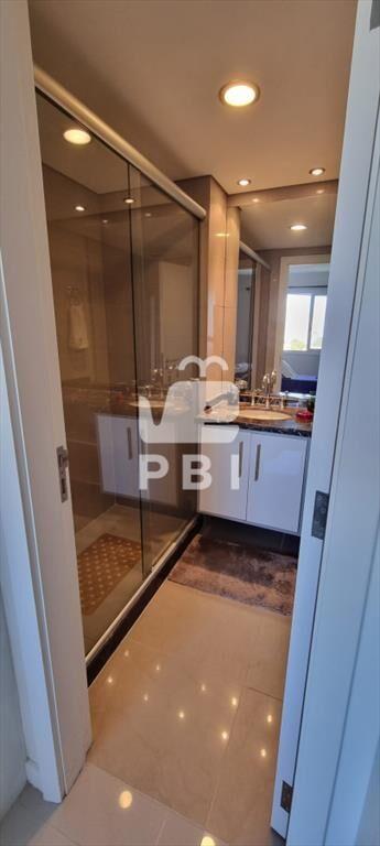Apartamento de 2 Dormitorios con Parrillero - - :