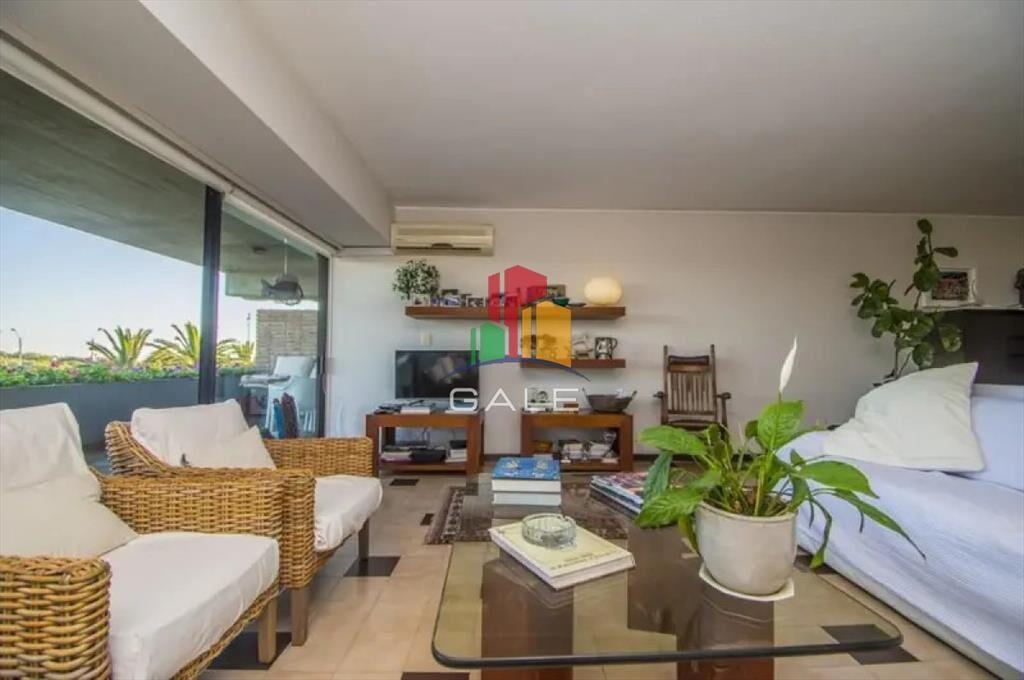 Apartamento en venta Primera linea de playa Brava