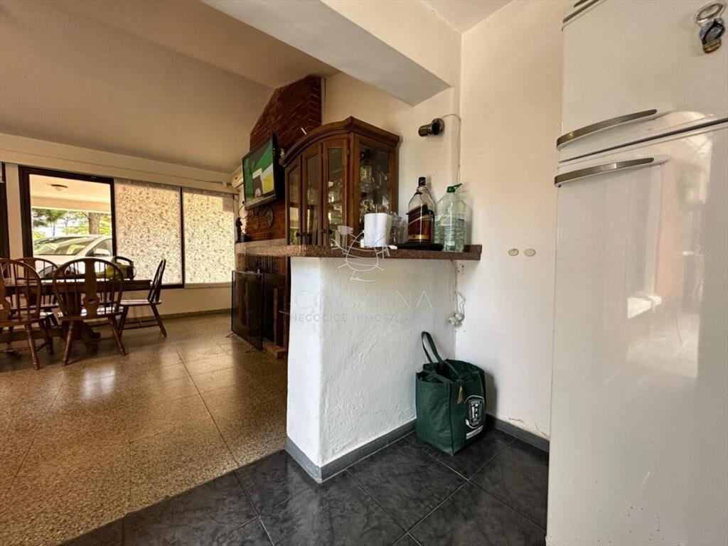 Casa de 3 dormitorios en venta en playa mansa